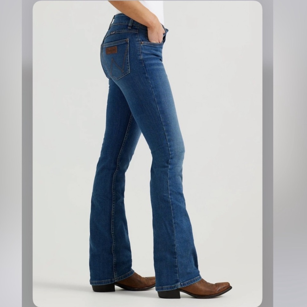 Wrangler Retro Mae Mid Rise Boot Cut Jeans 29 Size 7 x 34 NWT Women’s - Picture 9 of 10